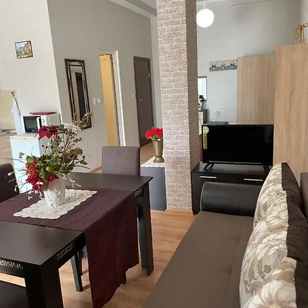 Sunny 2 Apart. Apartment